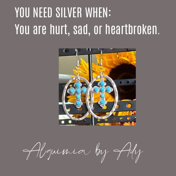 Charms adorned bracelet - Picture 4 of 4